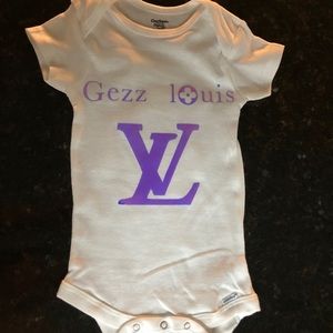 Custom made baby body suit